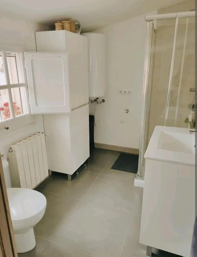 Piso En Pueblo Pequeno Tranquilo Y Acogedor Apartment Girona