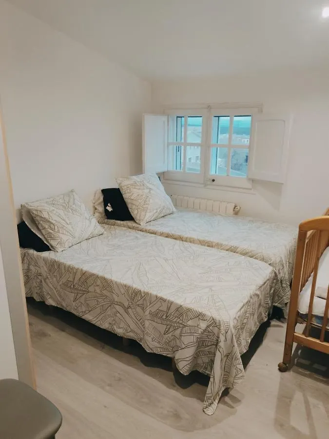 Piso En Pueblo Pequeno Tranquilo Y Acogedor Apartment Girona 0*,